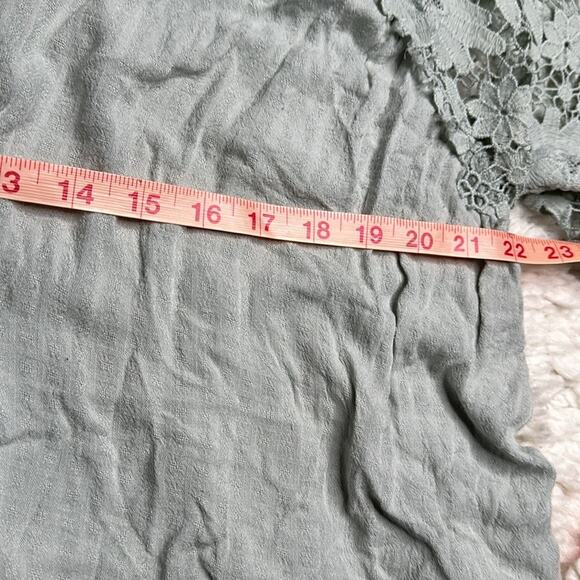 aeom Aqua Lace Trim Button-Up Blouse Sheer Open Back Flowy Bohemian Floral ST14 - Picture 8 of 11